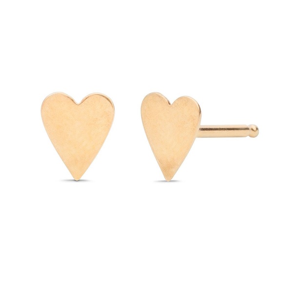 🤍💛 Kara Yoo Heart Earrings (2 pairs) - Picture 4 of 4
